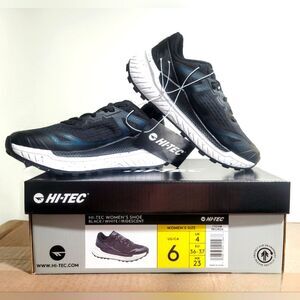 Hi-Tec Ladies Lightweight Trail Shoe Sneaker Black White Iridescent Size 6 NIB